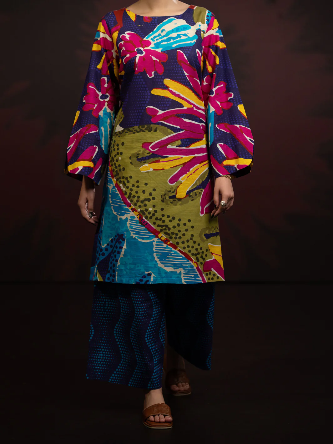 Black Light Slub Khaddar 2Pc Stitched - AL-2PS-LKS-1093