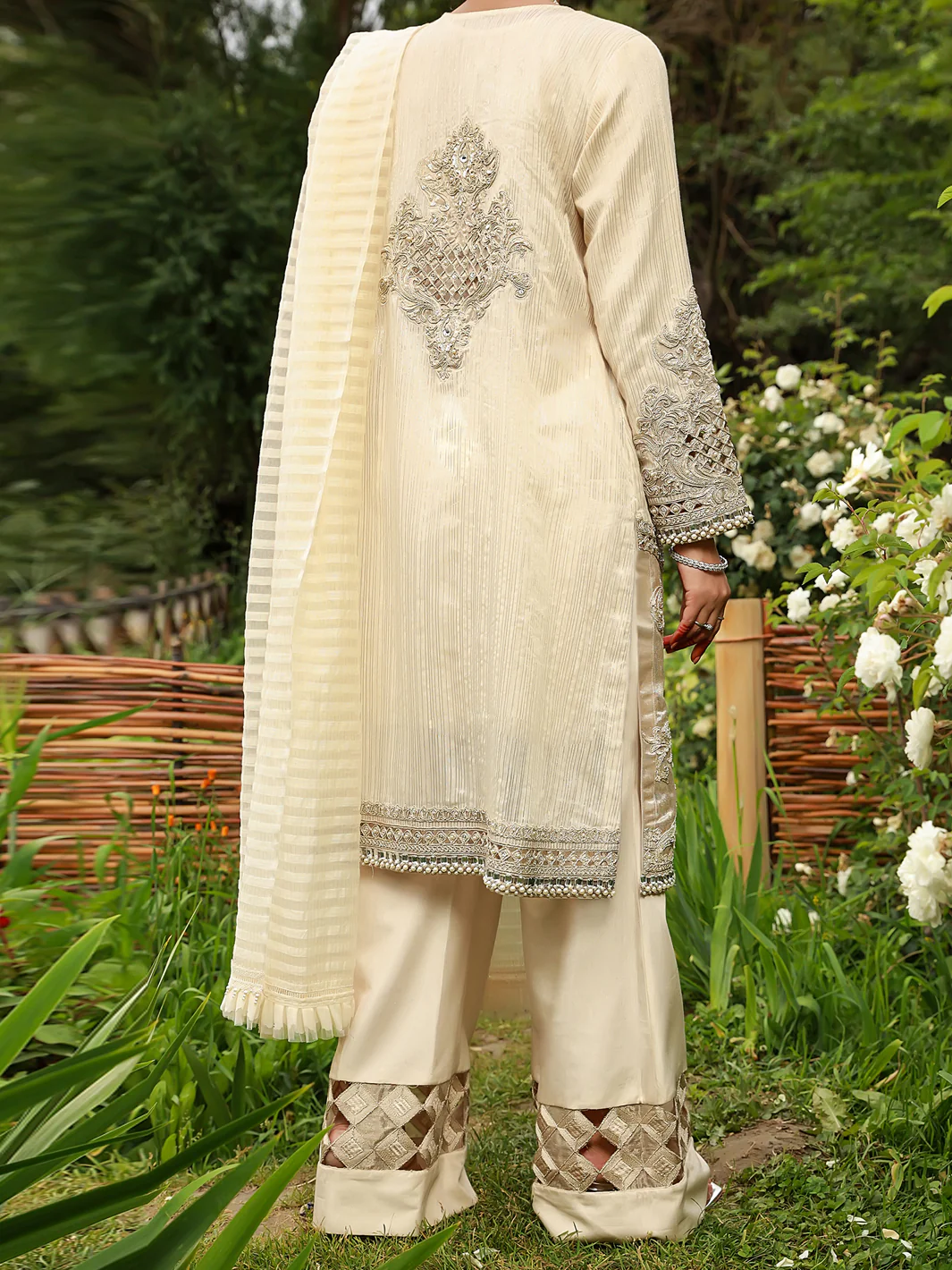 Off White 3Pc Formal Stitched - AL-3PS-LS-370 - Image 2