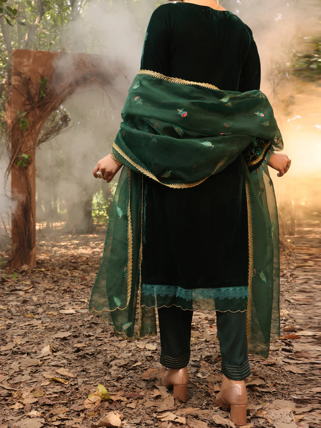 Dark Green Velvet 3Pc Formal Stitched - AL-3PS-LS-389 - Image 2