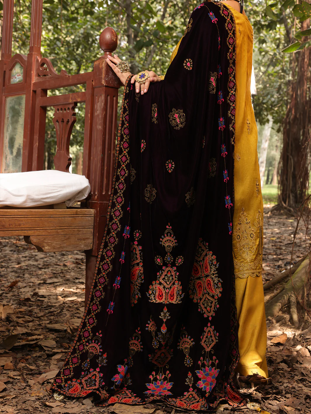 Mehndi Green Raw Silk 3Pc Formal Unstitched - AL-3PS-LS-UN-395 - Image 5