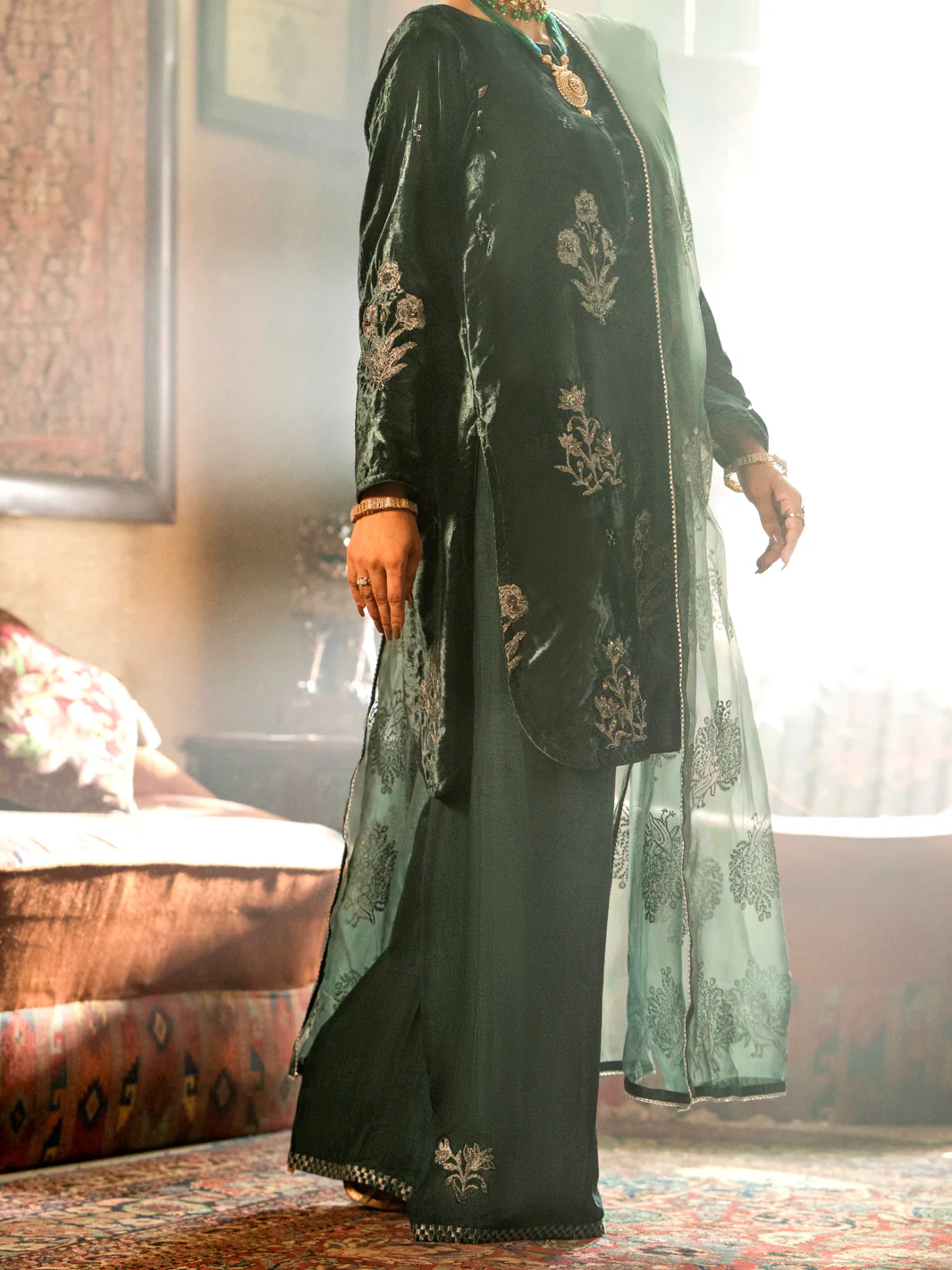 Teal Velvet 3Pc Formal Unstitched - AL-3PS-LS-UN-440 - Image 2