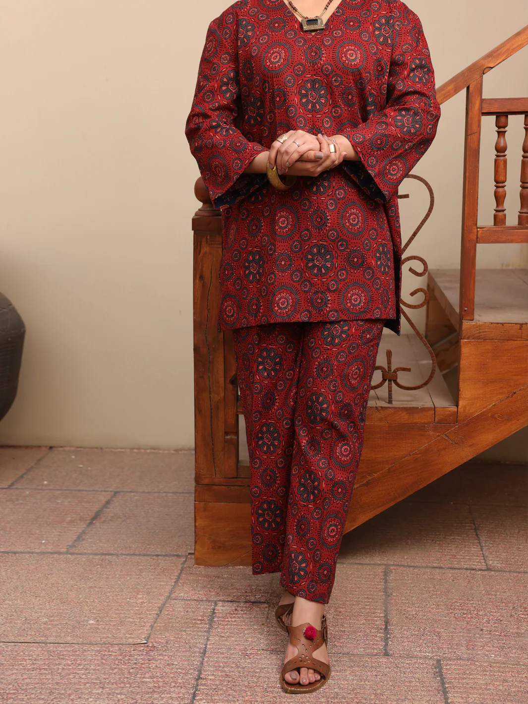 Maroon 2Pc Stitched - ALCR-2PS-LKS-1062 - Image 3