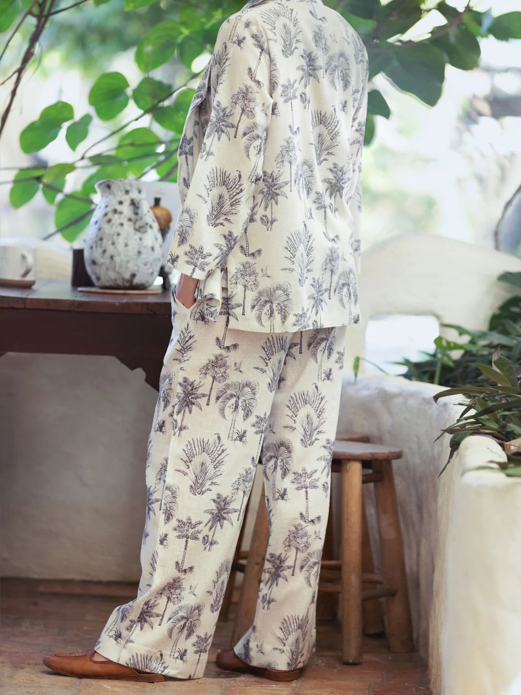 Off White 2Pc Stitched - ALCR-2PS-LKS-1088 - Image 2