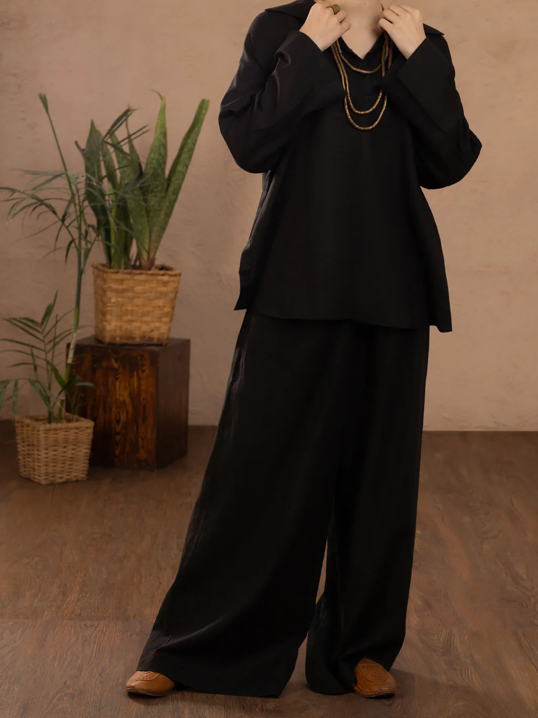 Black Linen Tunic - ALCR-LK-1107 - Image 2