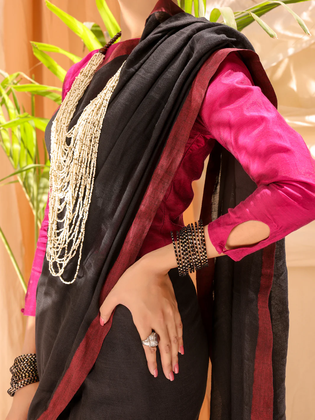 Black Comrade Saree - ALCR-SR-1005 - Image 4