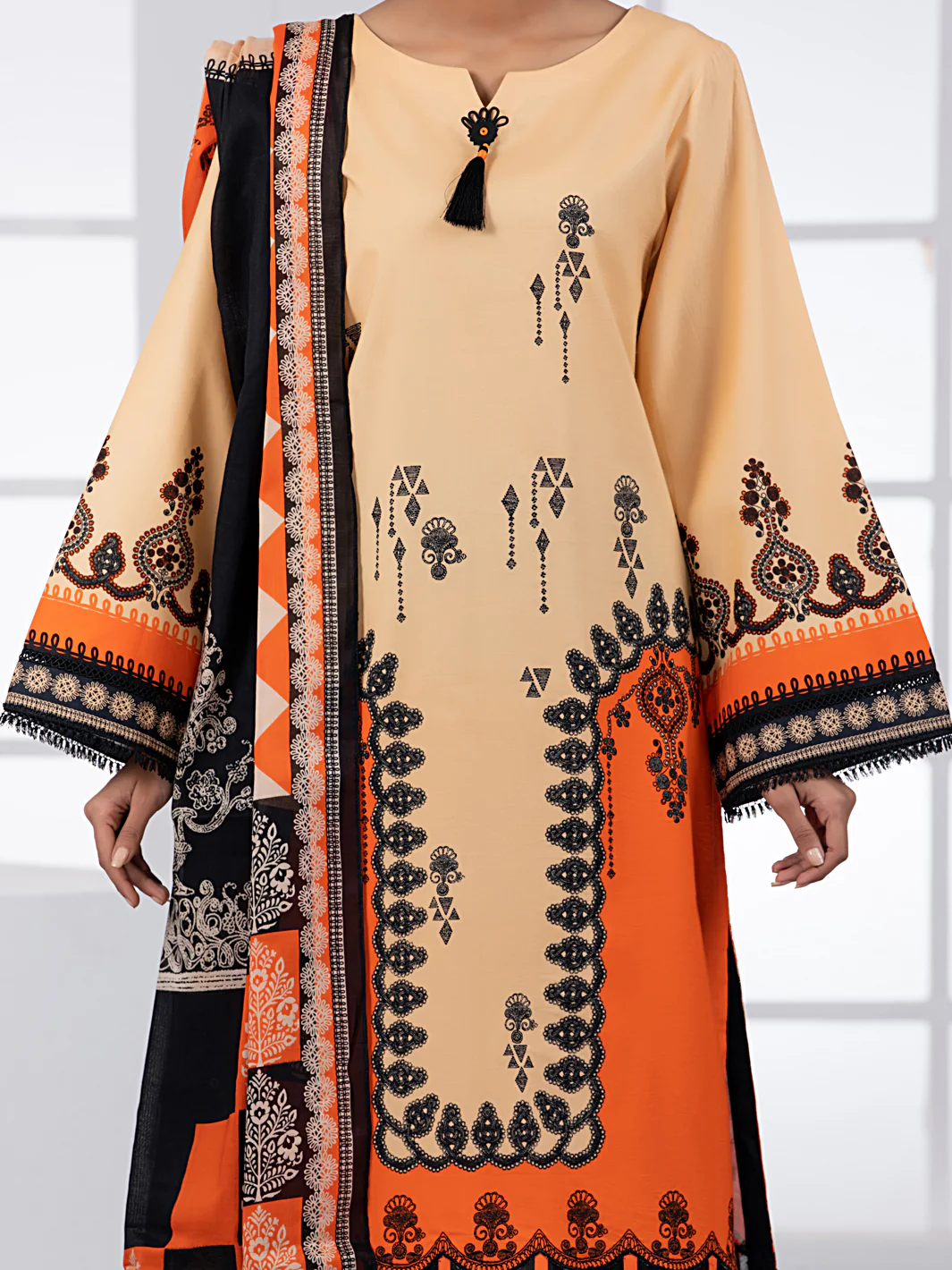 Beige Lawn 2Pc Unstitched - ALP-2PS-1448A - Image 4