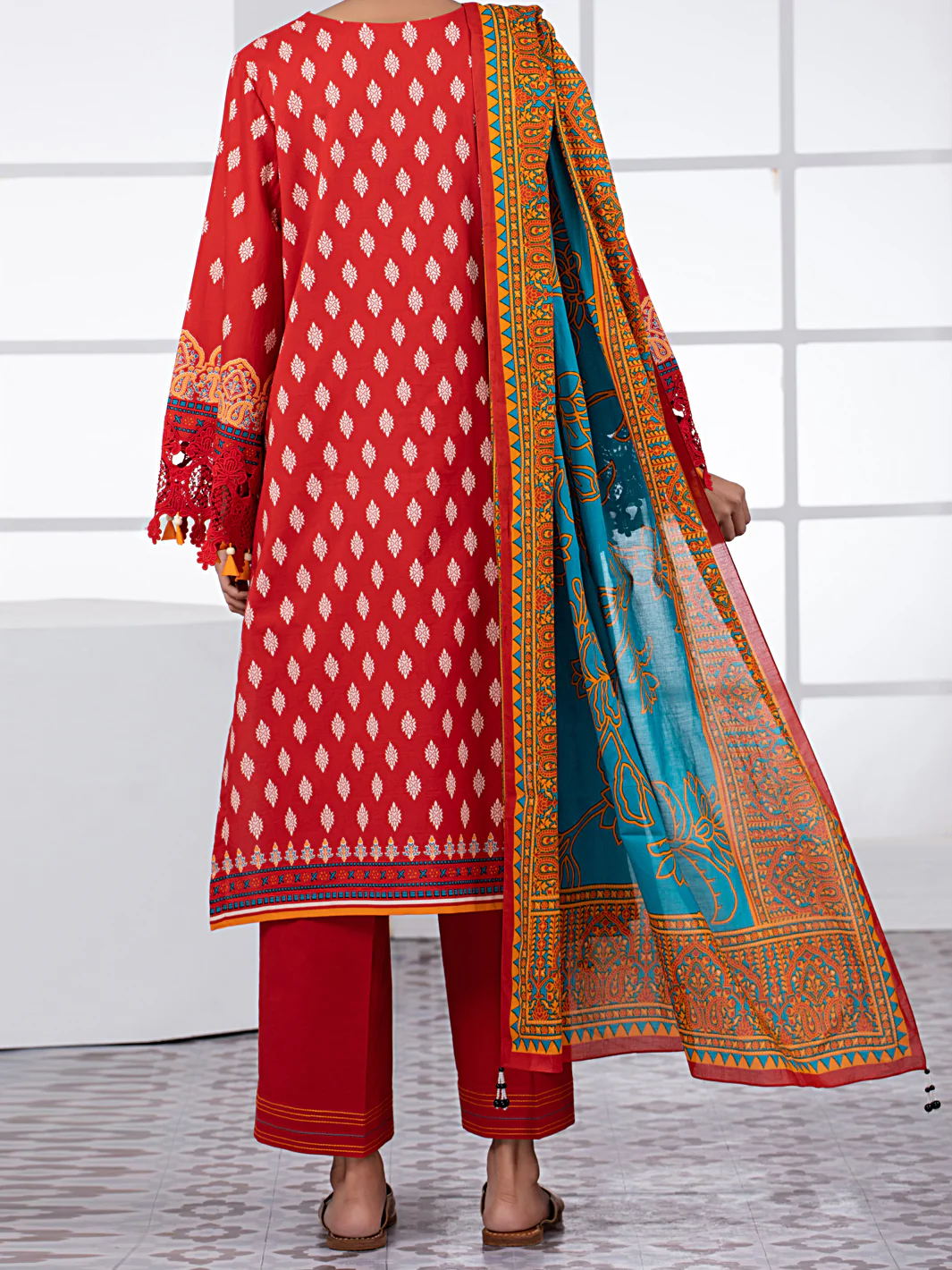 Red Lawn 2Pc Unstitched - ALP-2PS-1449A - Image 4