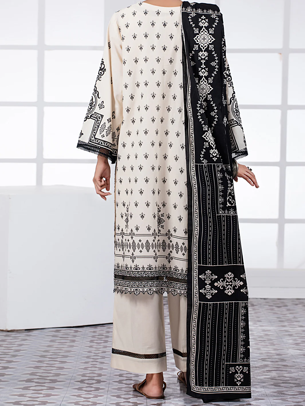 Black & White 2Pc Unstitched - ALP-2PS-1450A - Image 2