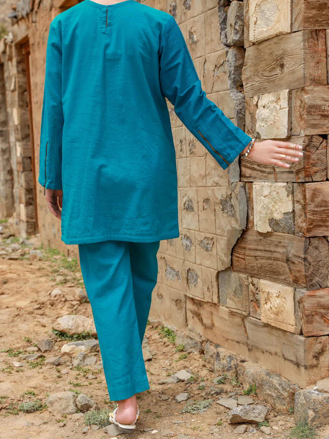 Turquoise Dobby 2Pc Stitched - ALP-2PS-LKS-1464 - Image 2