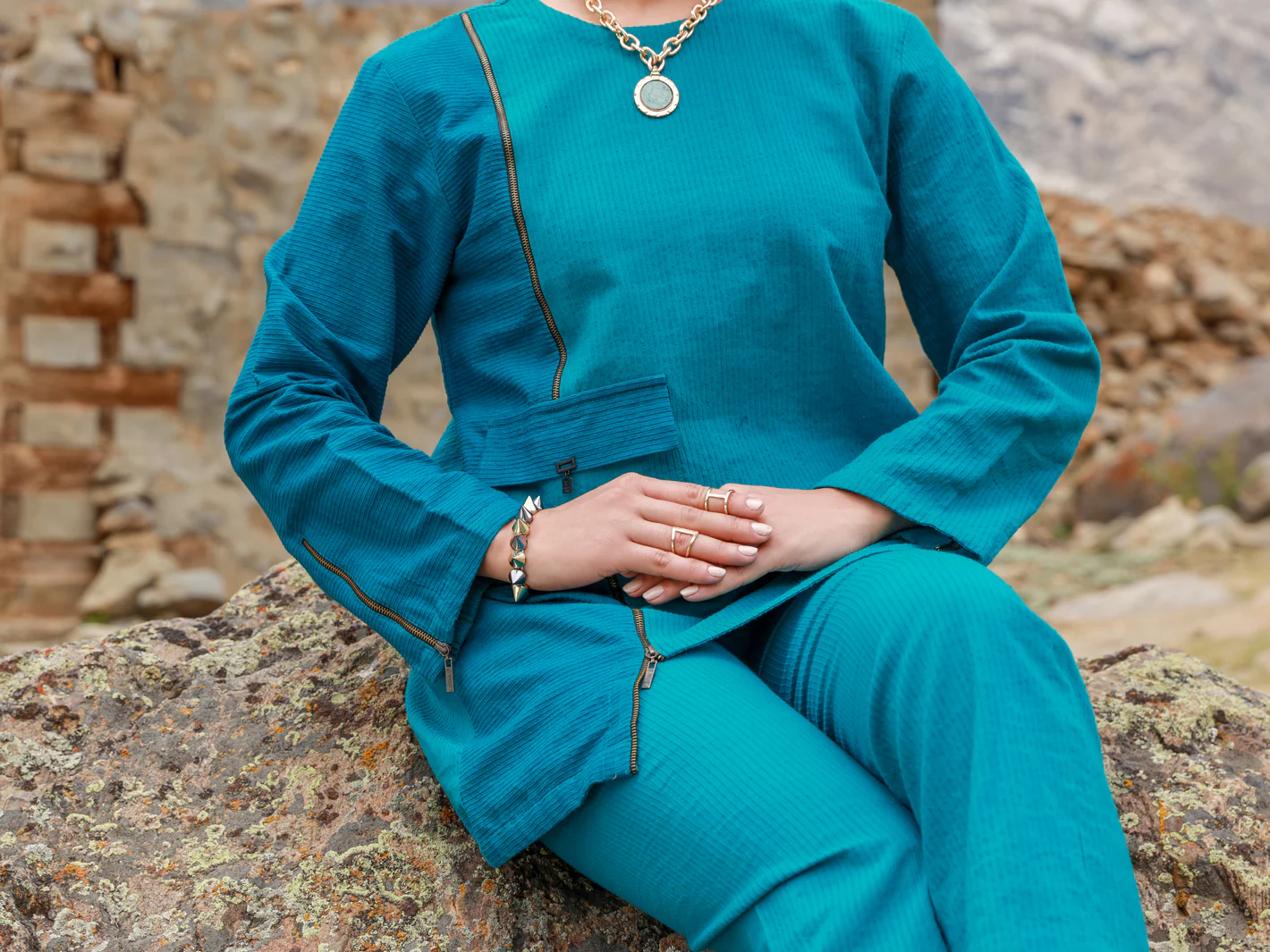Turquoise Dobby 2Pc Stitched - ALP-2PS-LKS-1464 - Image 3