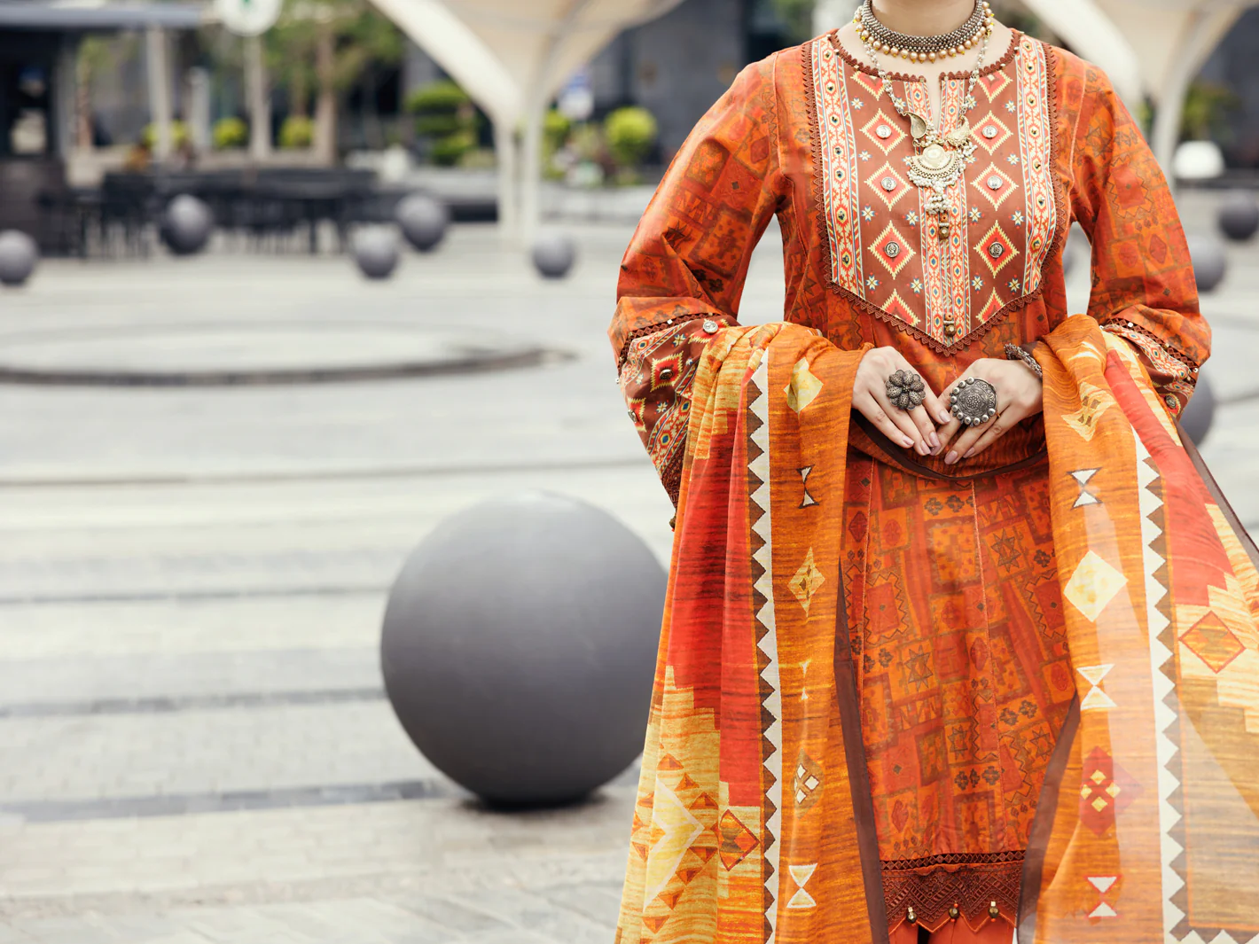 Mustard Lawn 2Pc Unstitched - ALP-2PS-SLKD-UN-2267 - Image 3