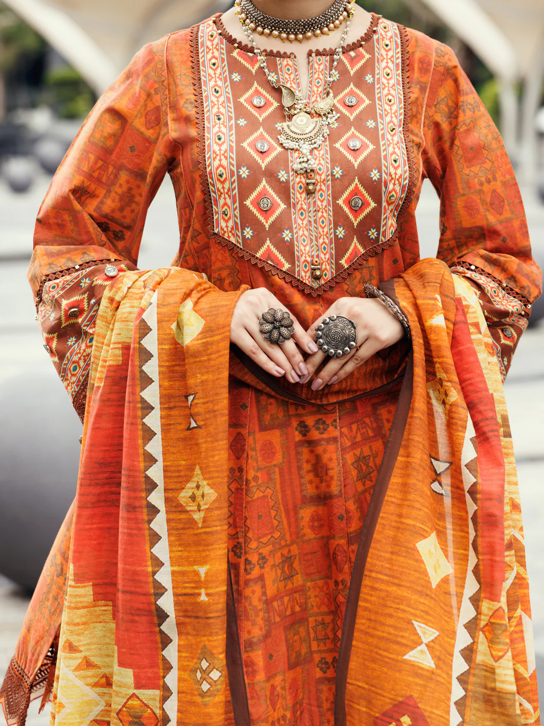 Mustard Lawn 2Pc Unstitched - ALP-2PS-SLKD-UN-2267 - Image 4