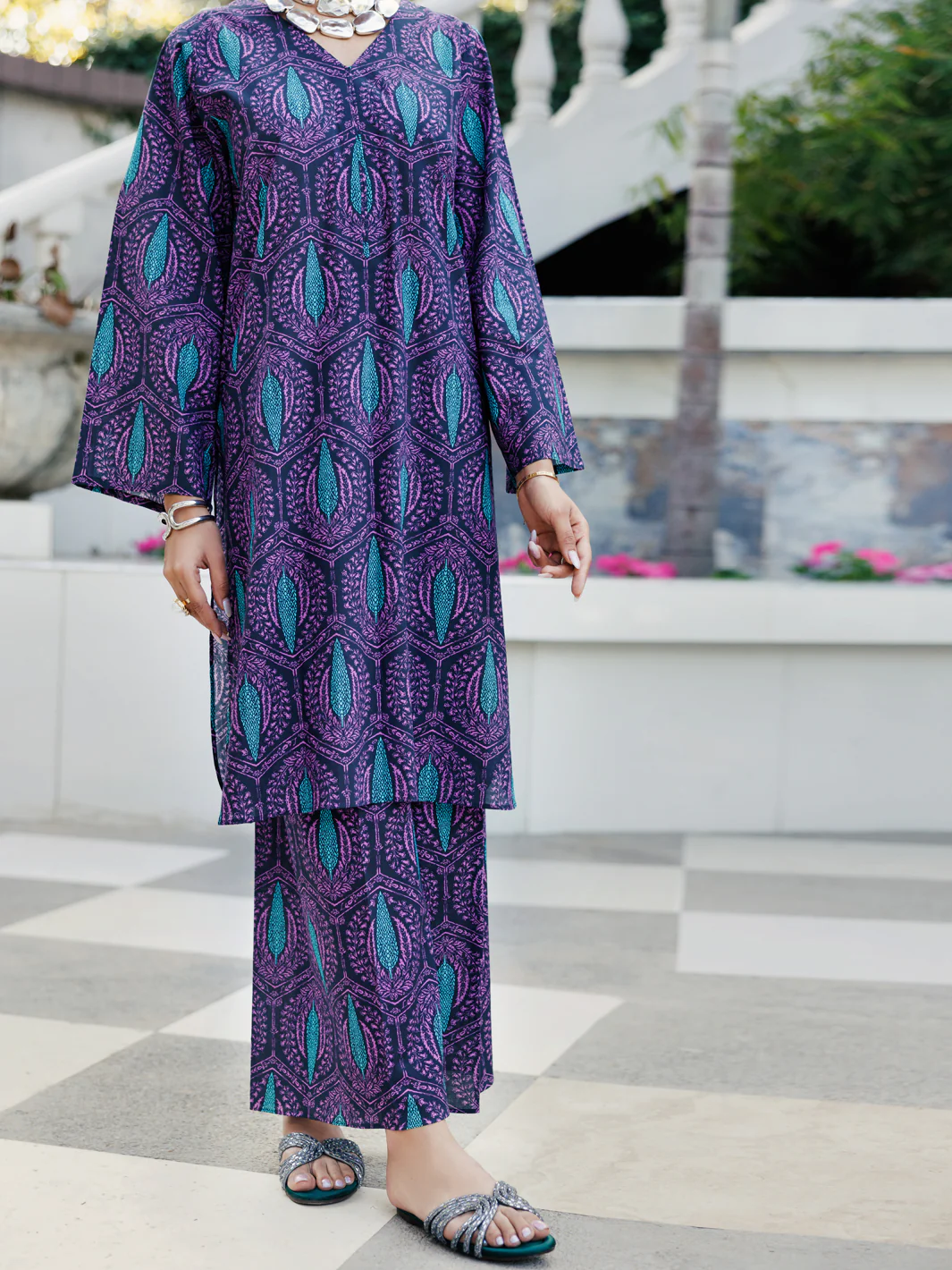 Black Lawn Co-ord Set - ALP-2PS-SLKS-2231