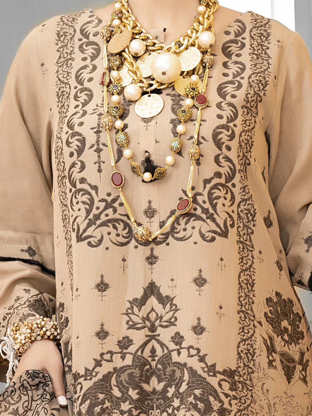 Beige Jacquard 3Pc Stitched - ALP-1029 - Image 3
