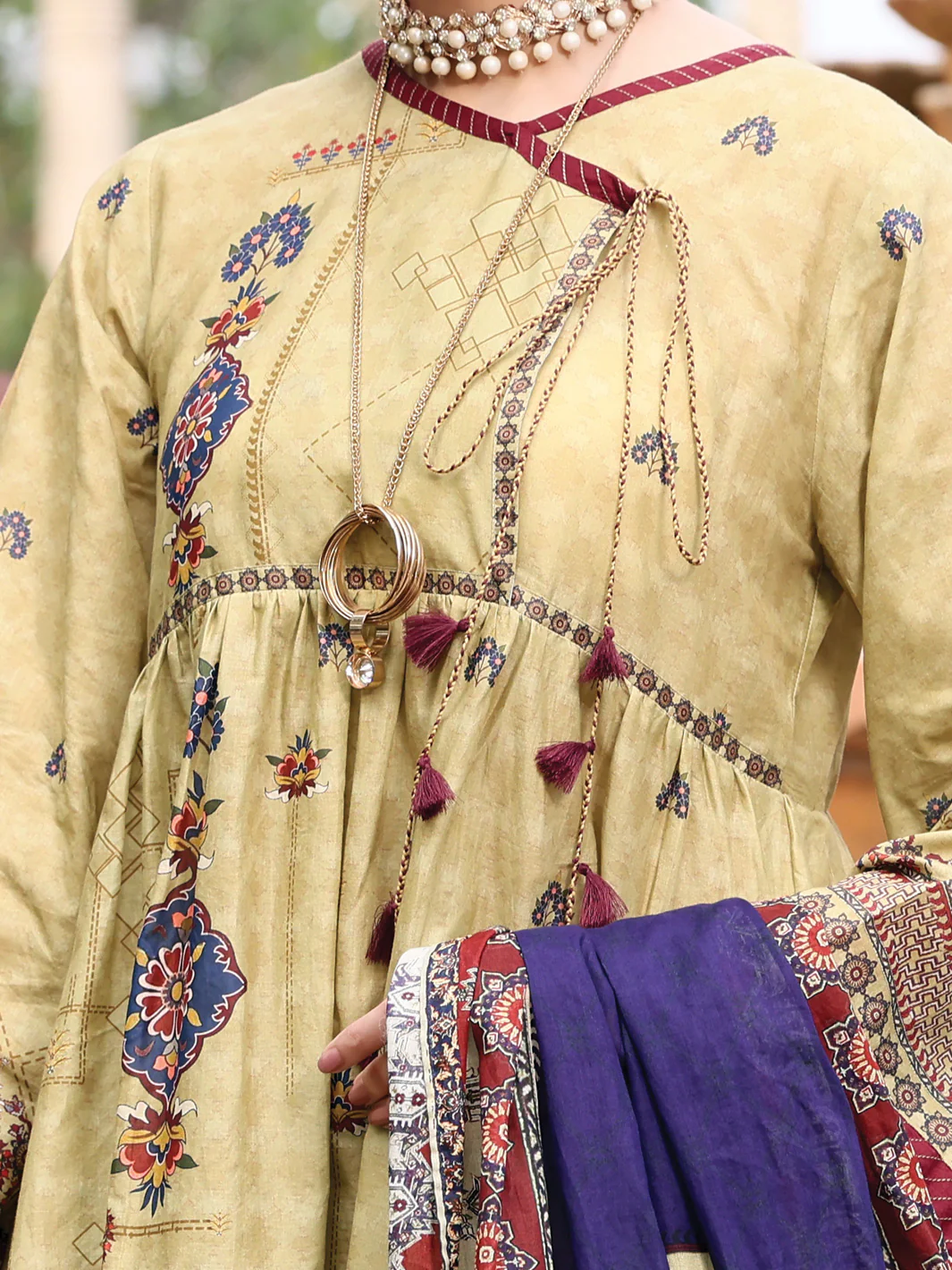Khaki Lawn 3Pc Stitched - ALP-3PS-1040 - Image 2