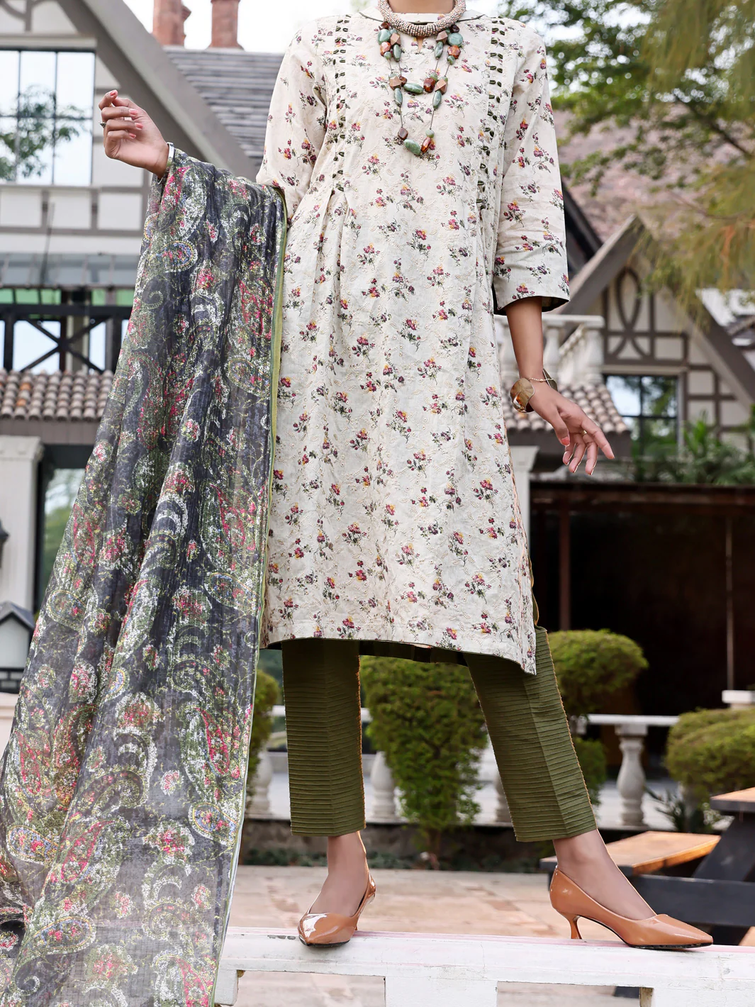 Beige Lawn 3Pc Unstitched - ALP-3PS-1046