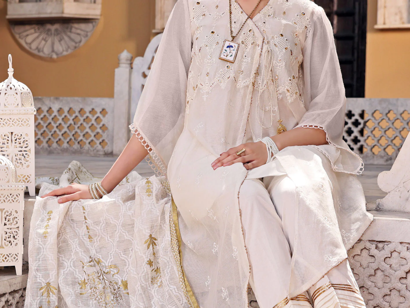White Cotton 3Pc Stitched - ALP-3PS-1075/S - Image 3