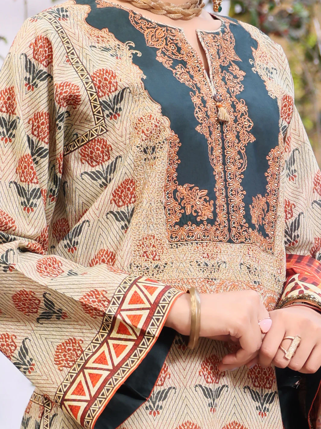 Beige Lawn 3Pc Stitched - ALP-3PS-1080/S - Image 3