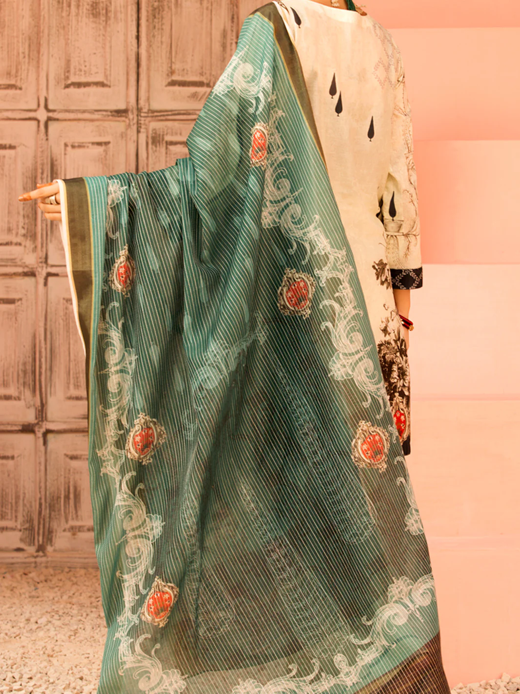 Ivory Lawn 3Pc Stitched - ALP-3PS-1139 - Image 2