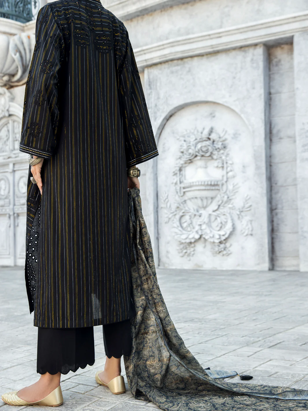 Black Lurex Jacquard 3Pc Unstitched - ALP-3PS-1192 - Image 3
