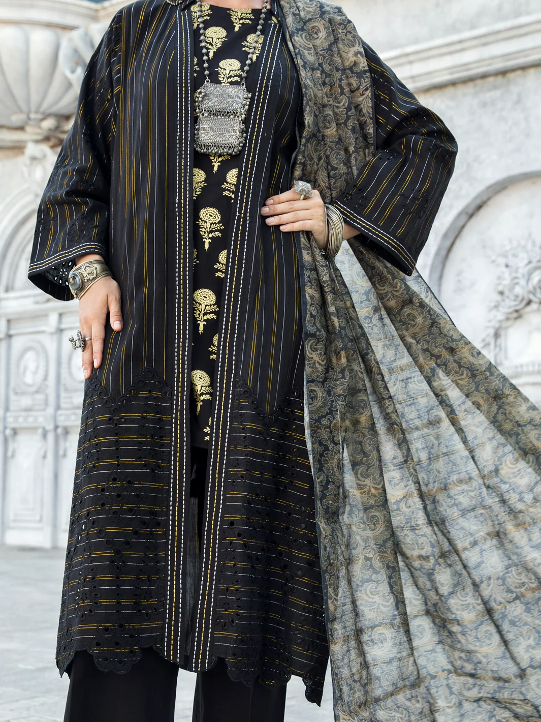 Black Lurex Jacquard 3Pc Stitched - ALP-3PS-1192 - Image 3