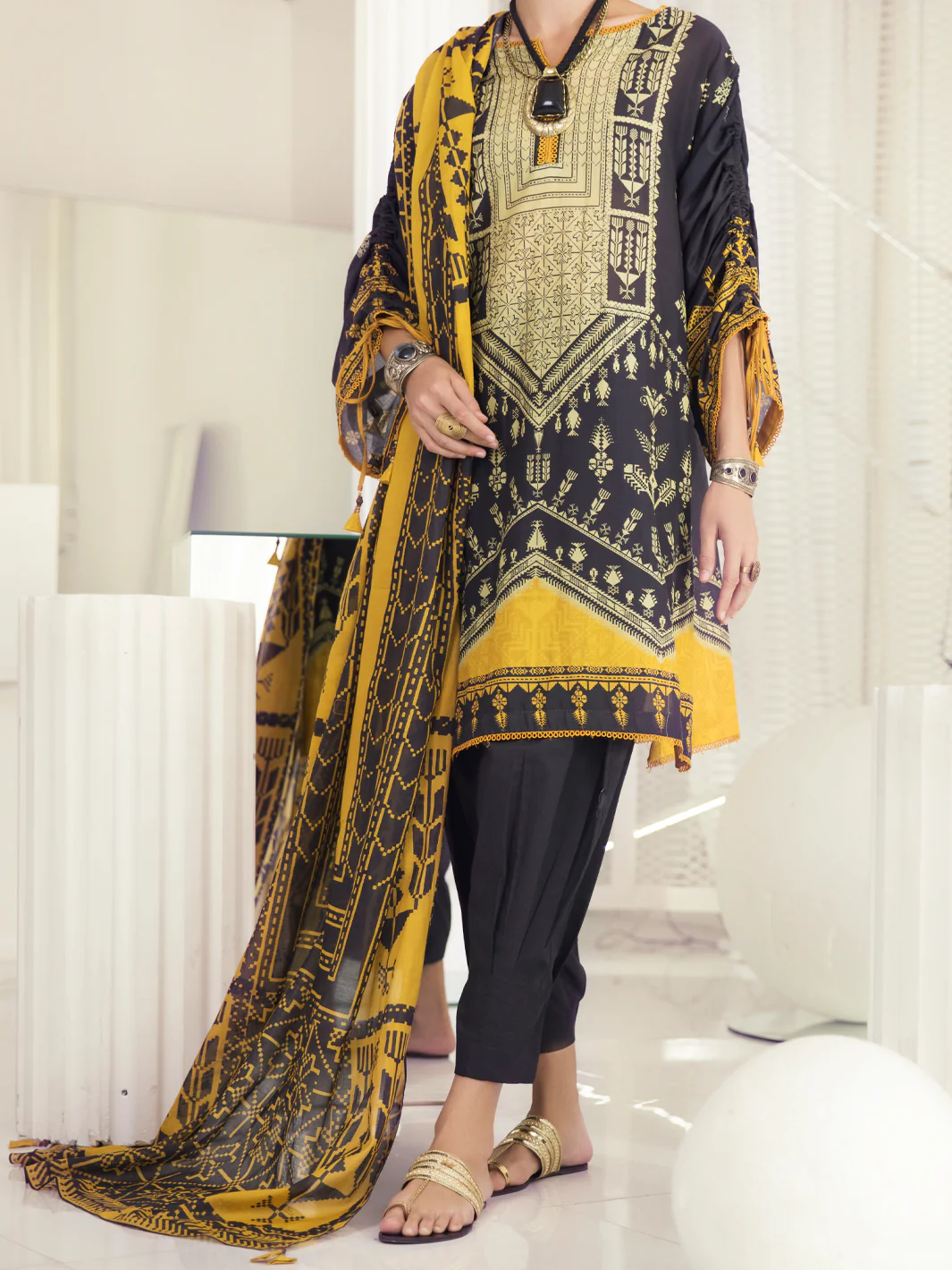 Black Lawn 3Pc Unstitched - ALP-3PS-1240