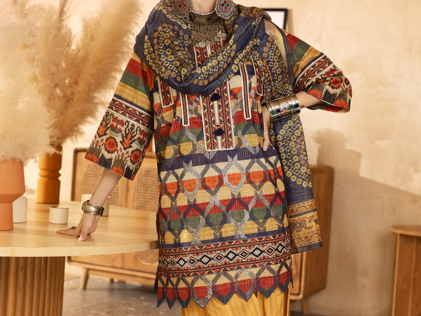 Multicolor Hand-Woven Lurex 3Pc Stitched - ALP-3PS-1301 - Image 3
