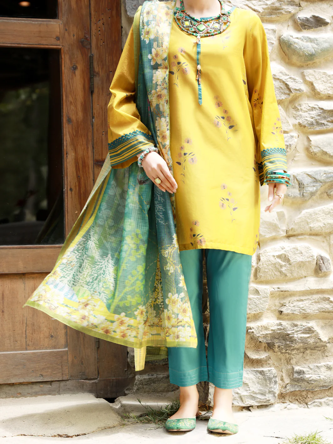 Lime Green Lawn 3Pc Stitched - ALP-3PS-1379 - Image 4