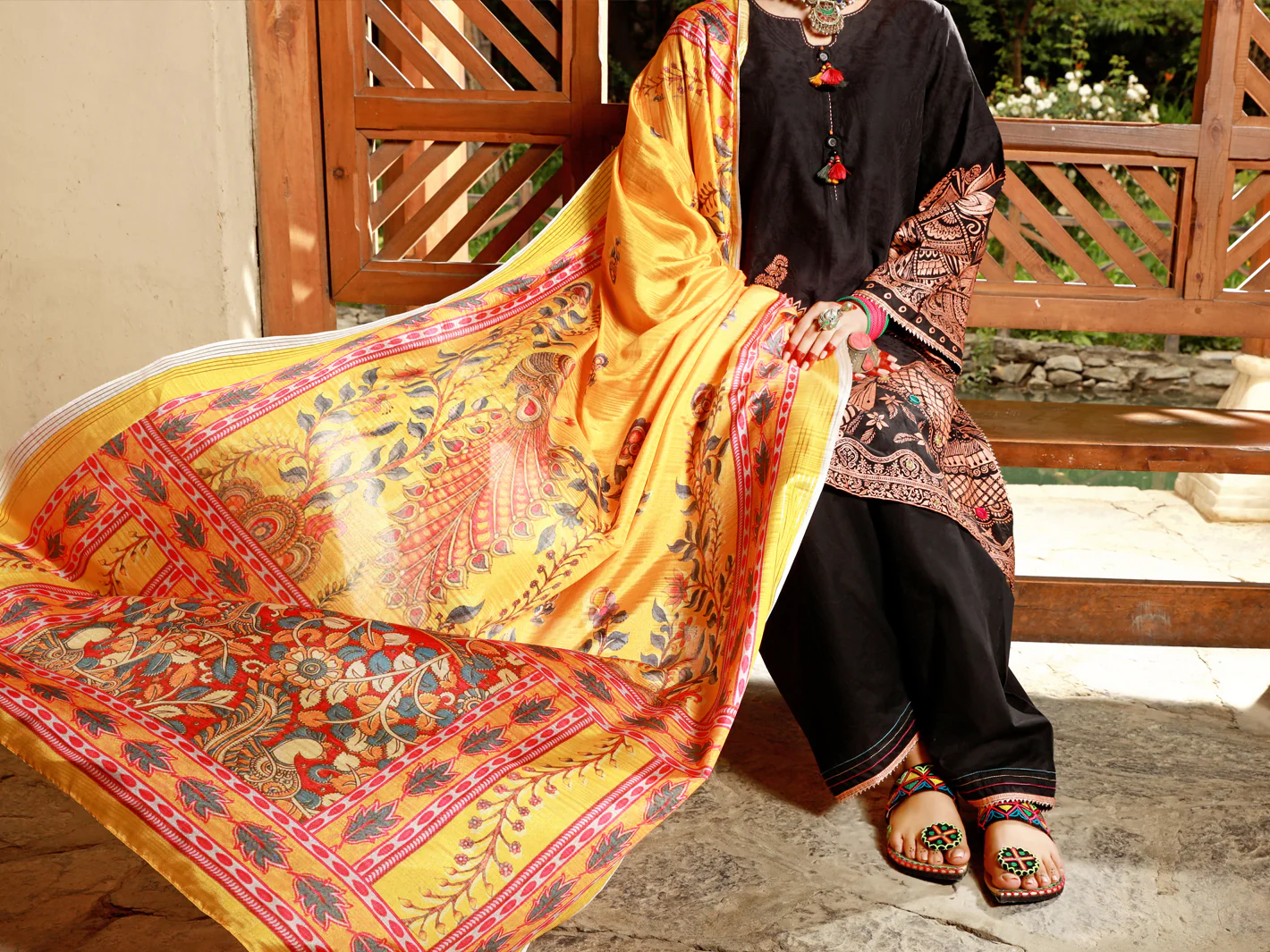 Black Jacquard 3Pc Stitched - ALP-3PS-1386 - Image 3