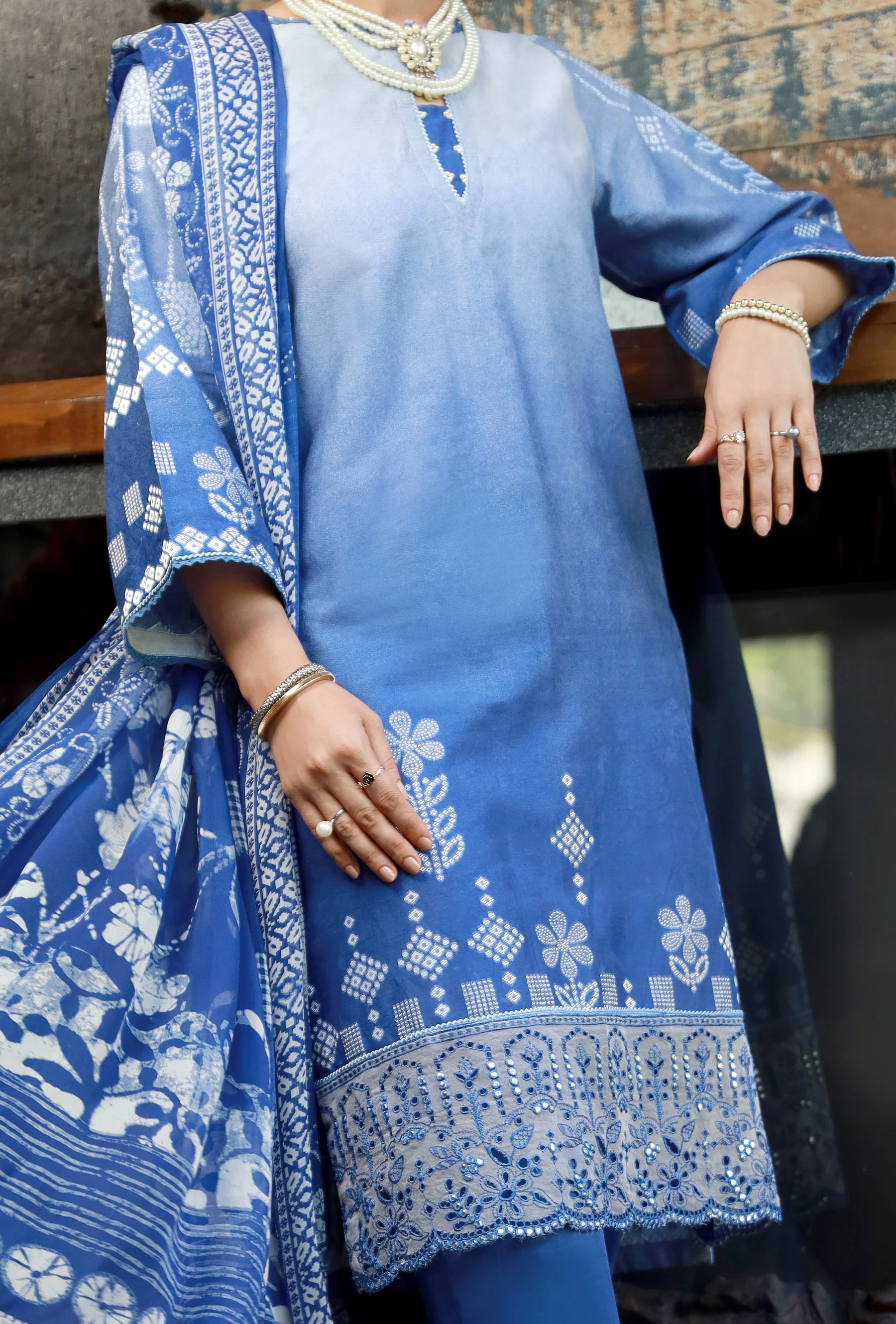 Blue Jacquard 3Pc Unstitched - ALP-3PS-1390 - Image 3