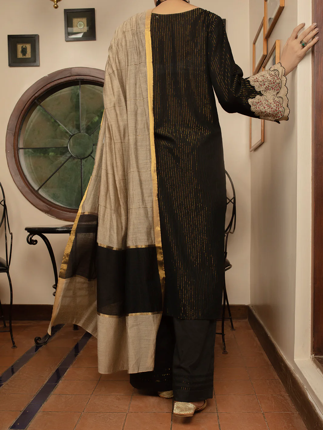 Black 3Pc Stitched - ALP-3PS-1435 - Image 2