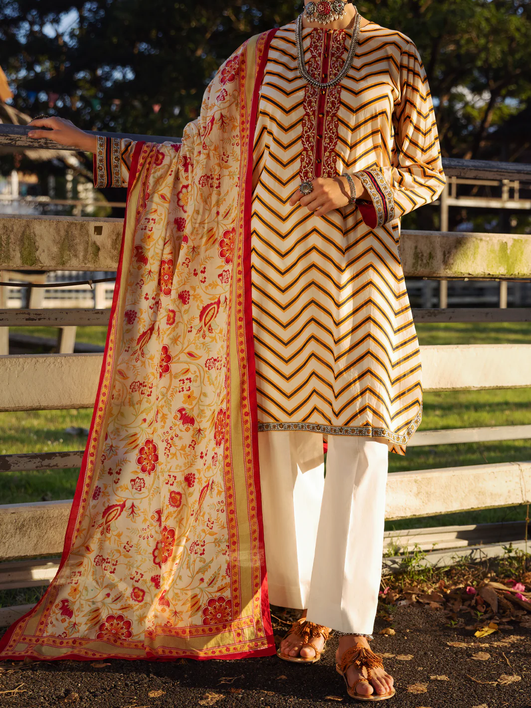 Cream Lawn 3Pc Stitched - ALP-3PS-1509