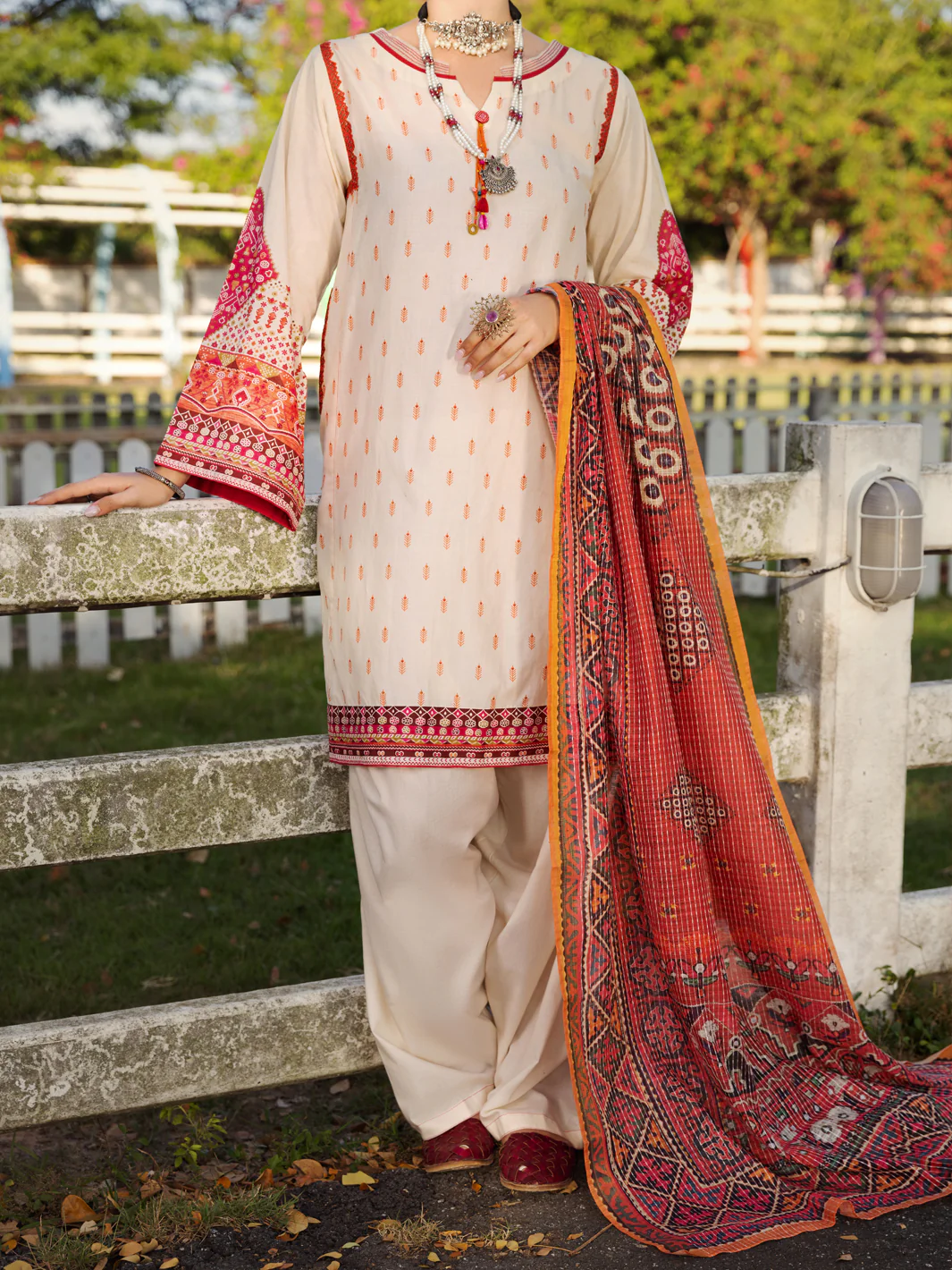 Cream Lawn 3Pc Stitched - ALP-3PS-1510