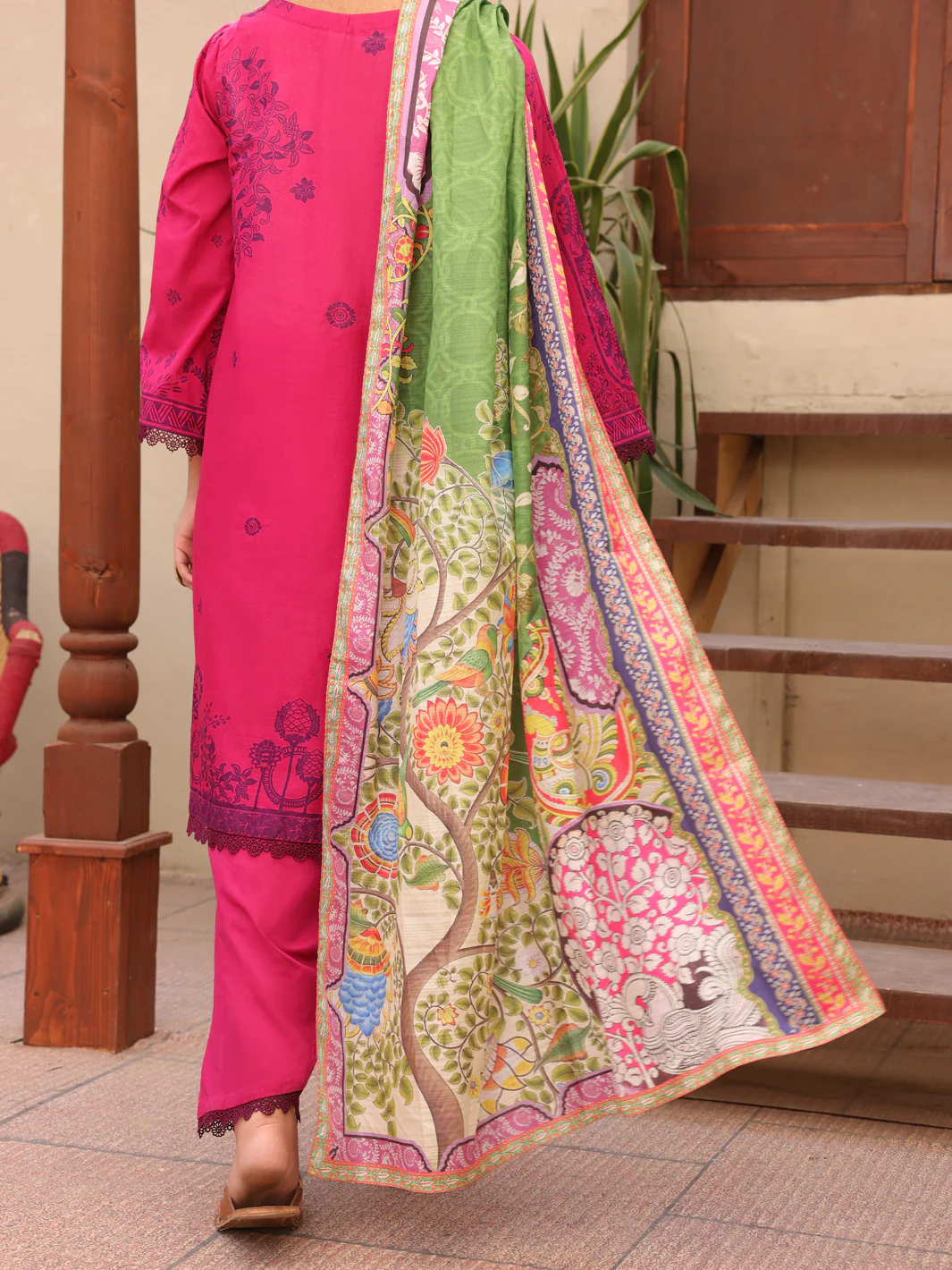 Fuchsia Lawn 3Pc Stitched - ALP-3PS-1607 - Image 2