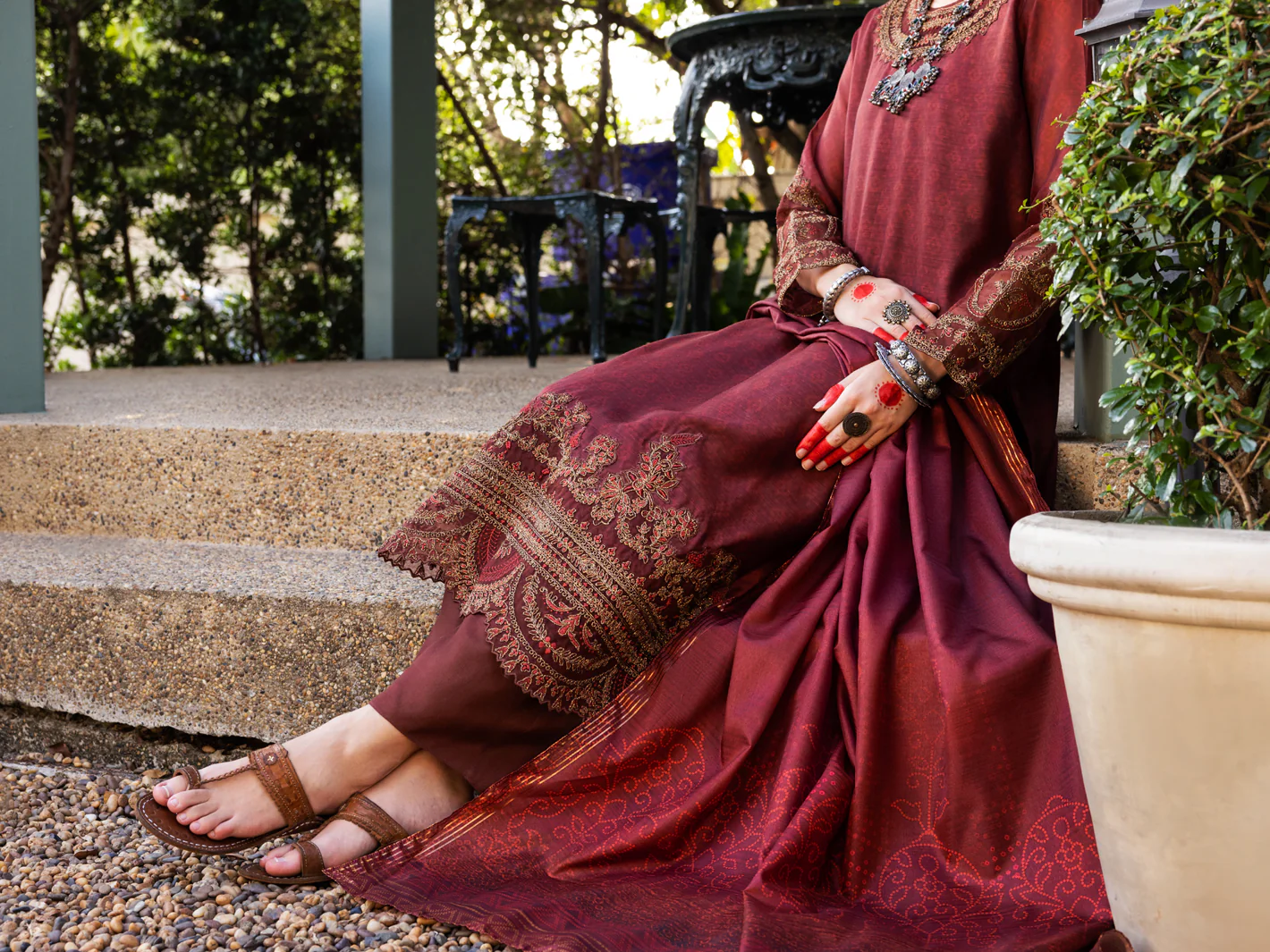 Maroon Salsa Silk 3Pc Stitched - ALP-3PS-1657 - Image 3