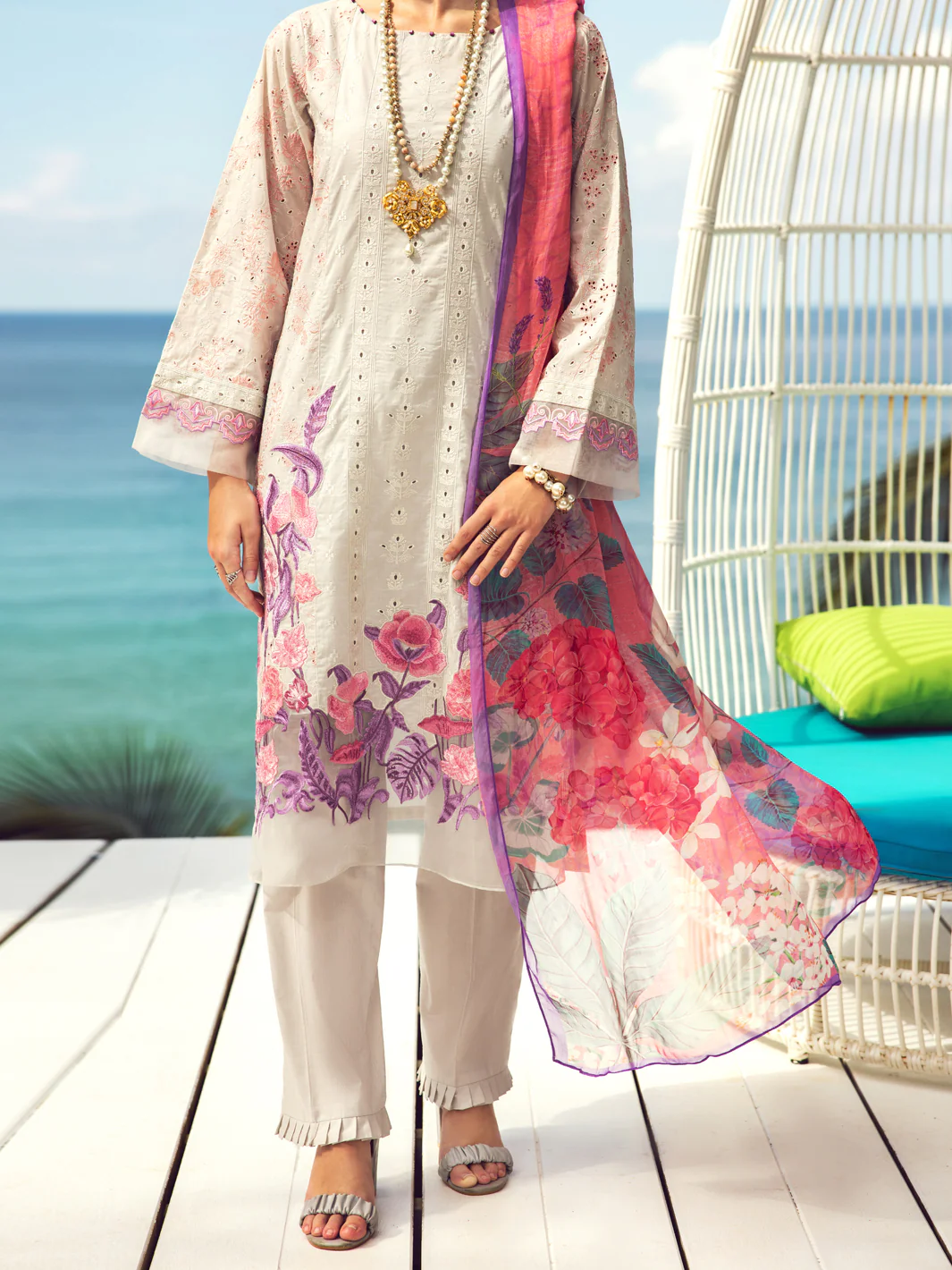 Light Grey Dyed Lawn 3Pc Stitched - ALP-3PS-1729