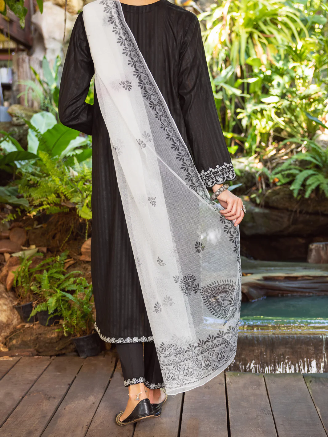 Black Jacquard 3Pc Unstitched - ALP-3PS-1764 - Image 4