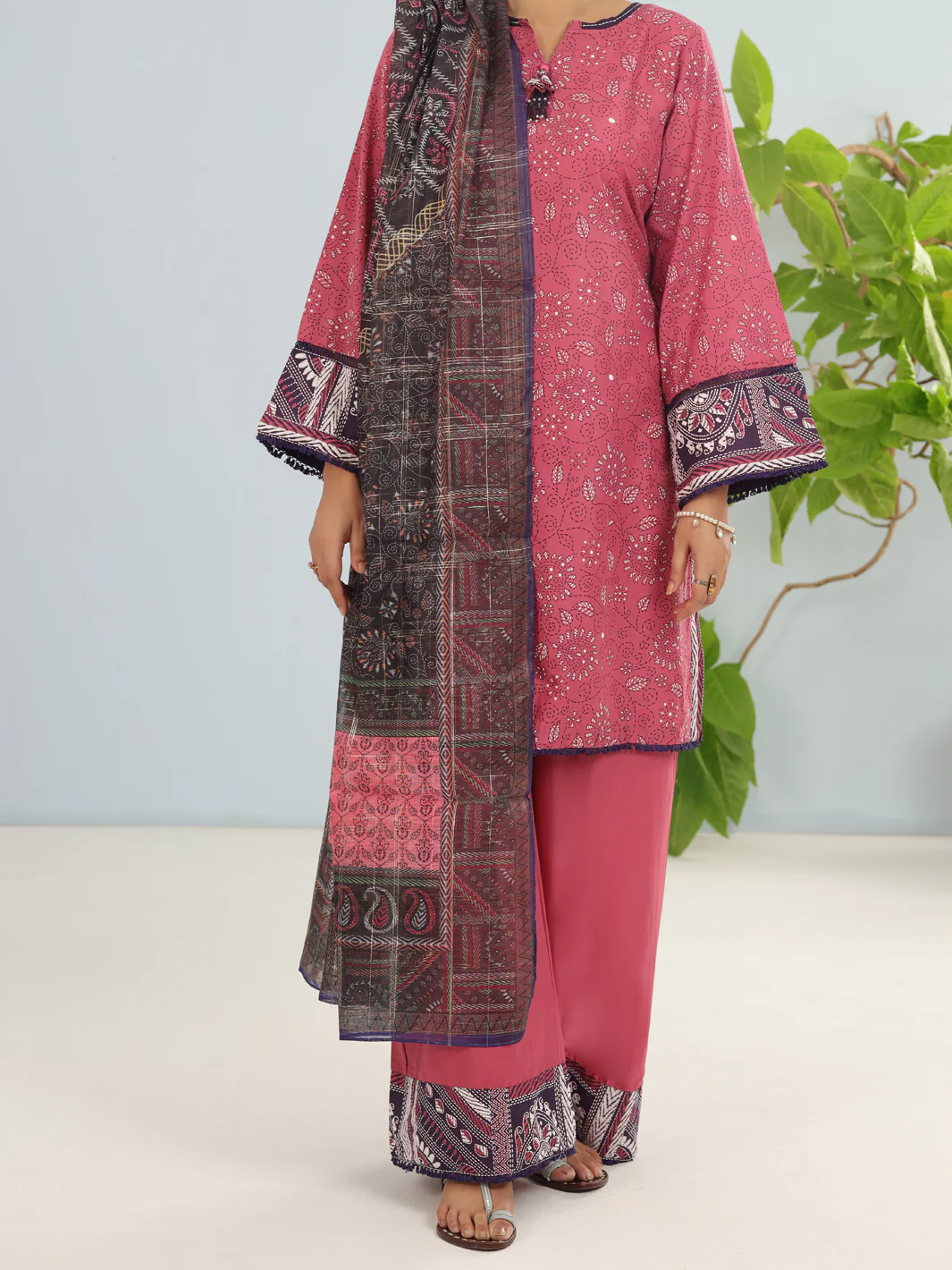 Light Pink Lawn 3Pc Stitched - ALP-3PS-1902