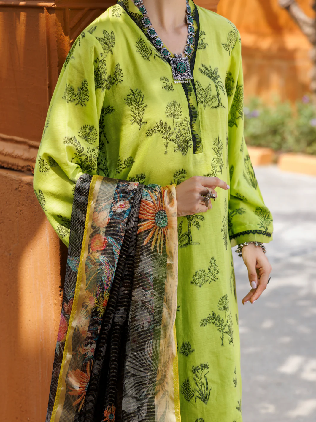 Lime Green Jacquard 3Pc Unstitched - ALP-3PS-2010 - Image 3
