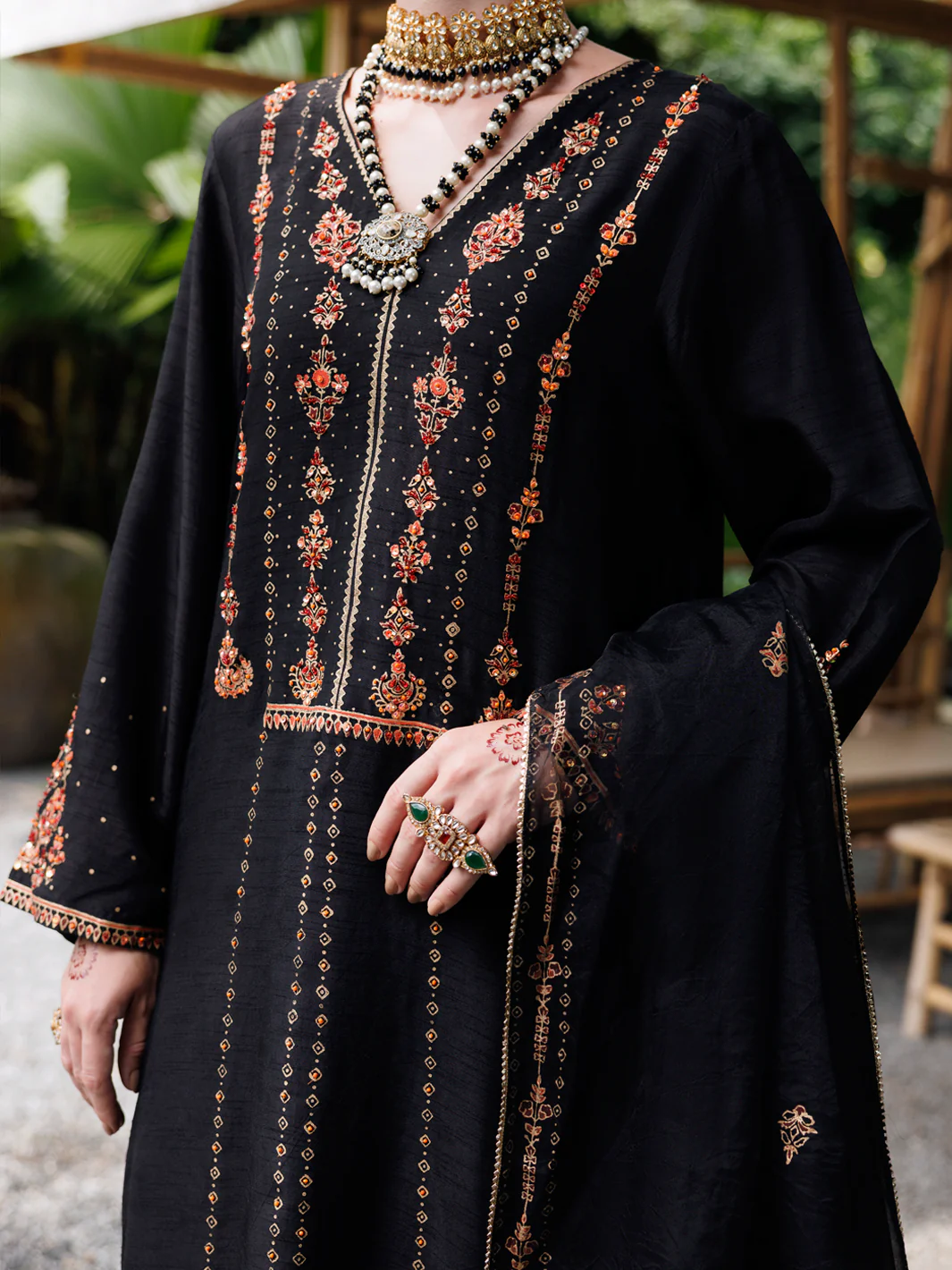 Black Sheesha Silk 3Pc Stitched - ALP-3PS-2031 - Image 3