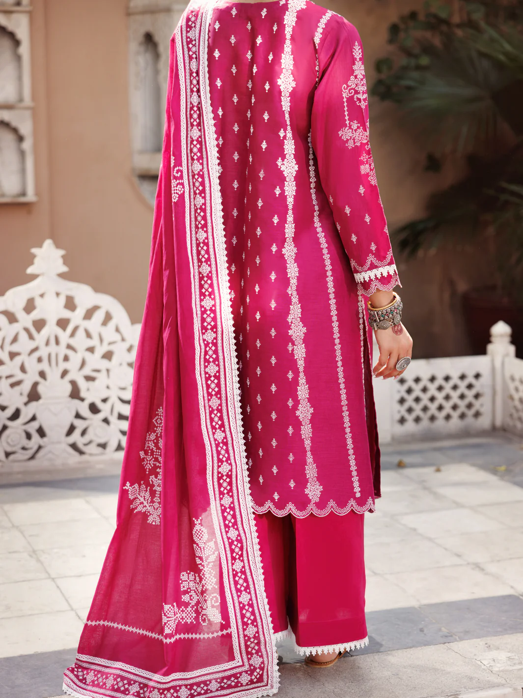 Fuchsia Lawn 3Pc Stitched - ALP-3PS-2127 - Image 4