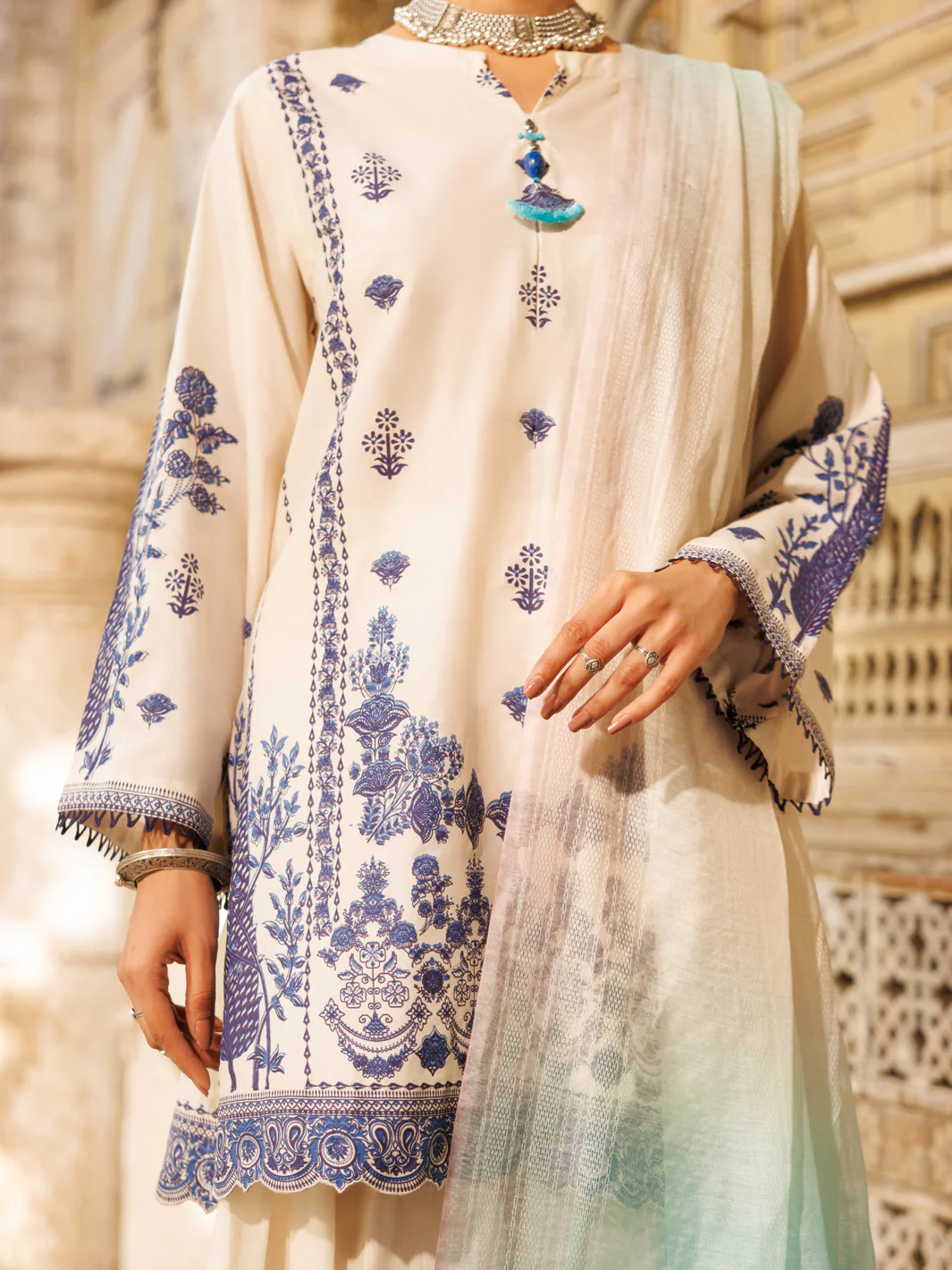 Ivory Cambric 3Pc Stitched - ALP-3PS-2141 - Image 4
