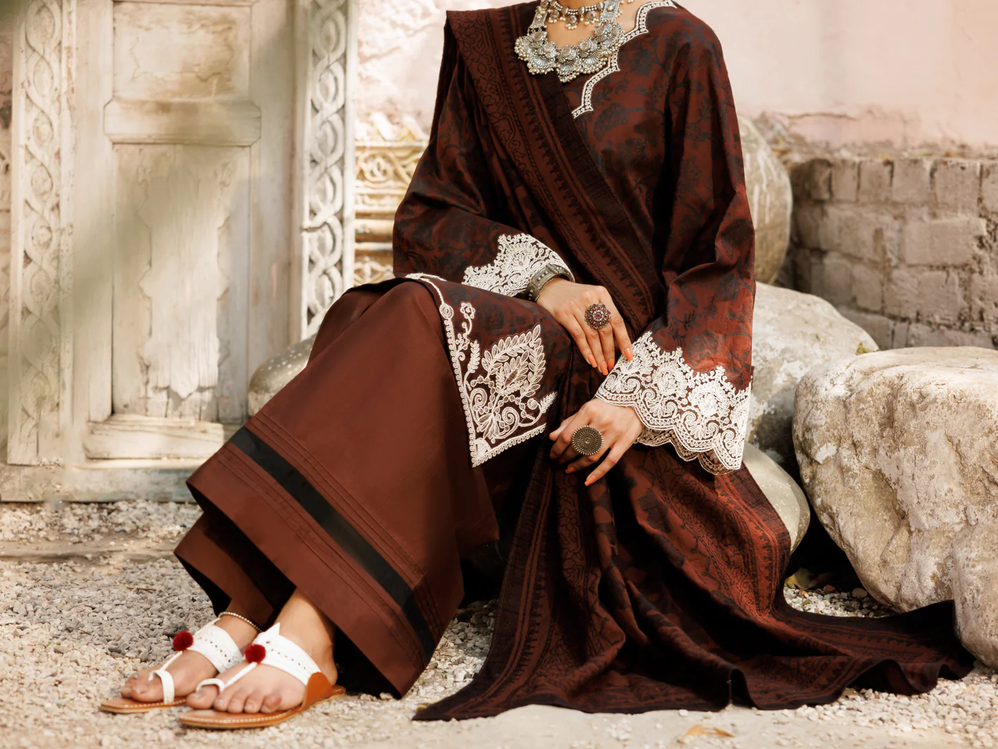 Brown Dobby 3Pc Stitched - ALP-3PS-2174 - Image 3