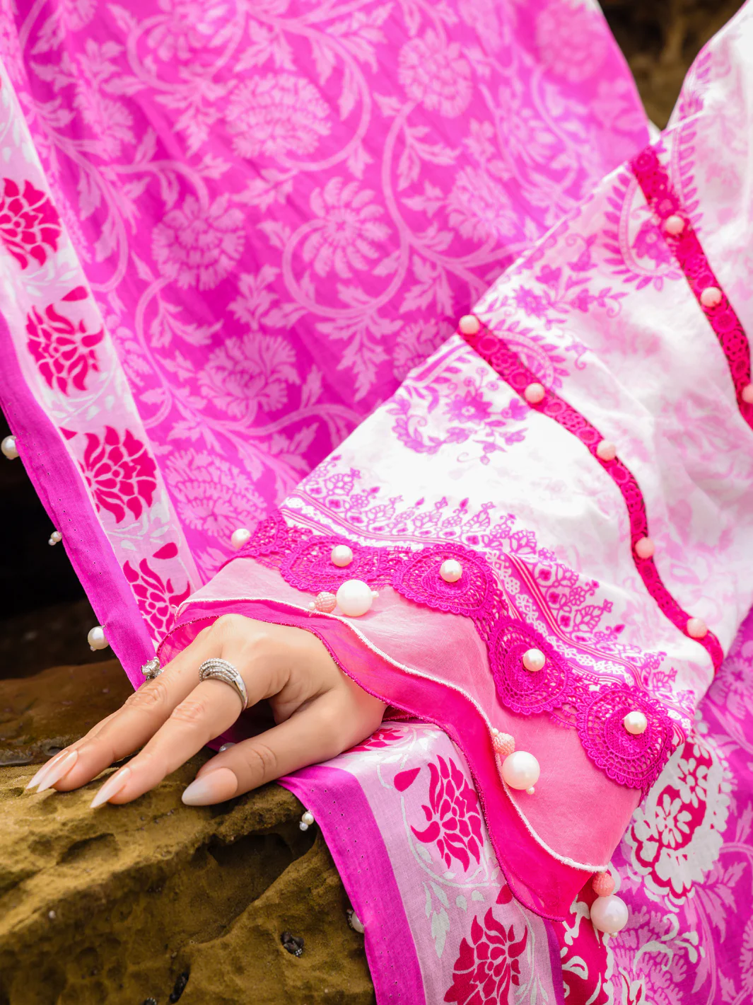 Pink Lawn 3Pc Unstitched - ALP-3PS-2217 - Image 4