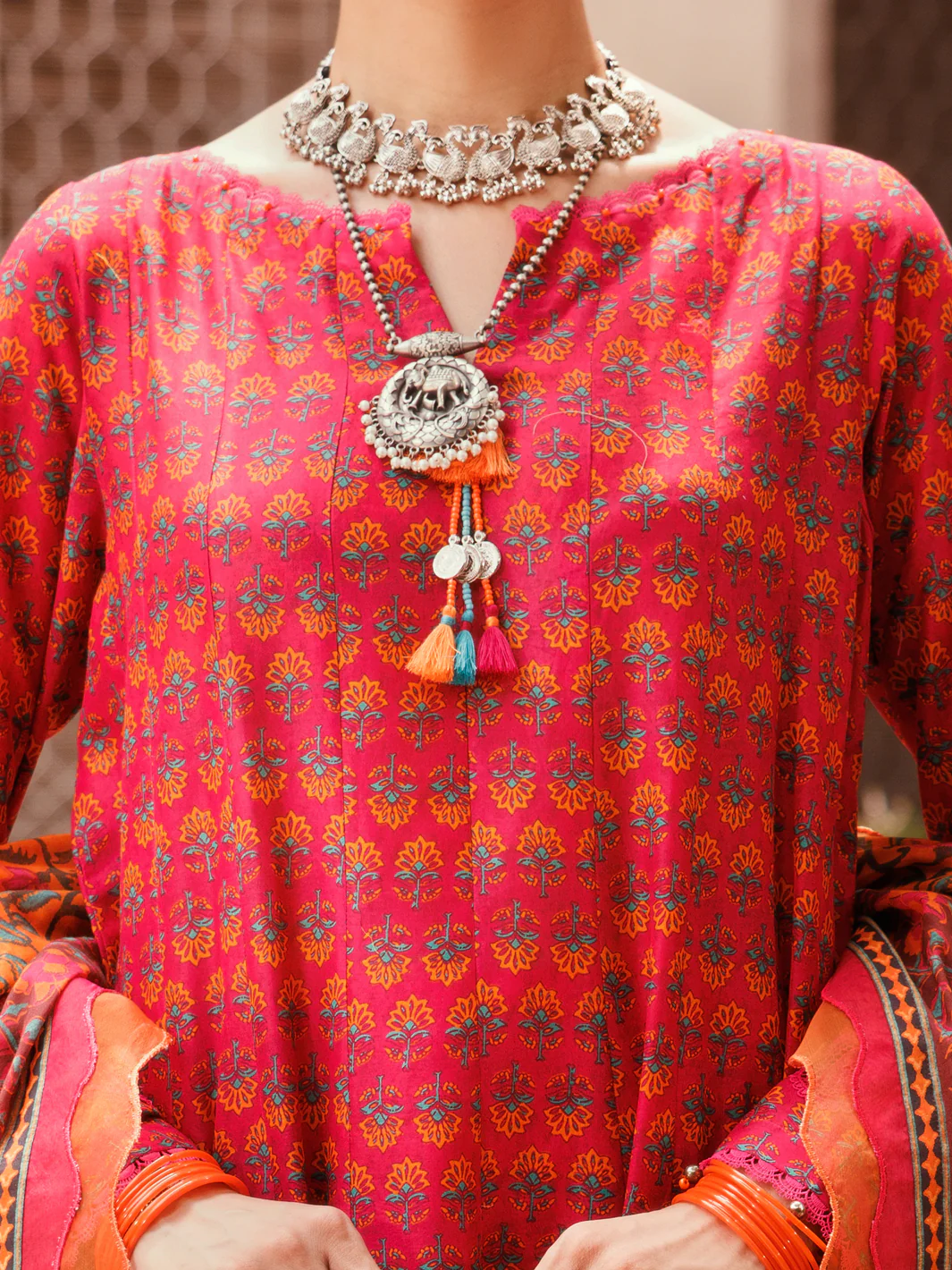 Fuchsia Lawn 3Pc Unstitched - ALP-3PS-2286 - Image 3