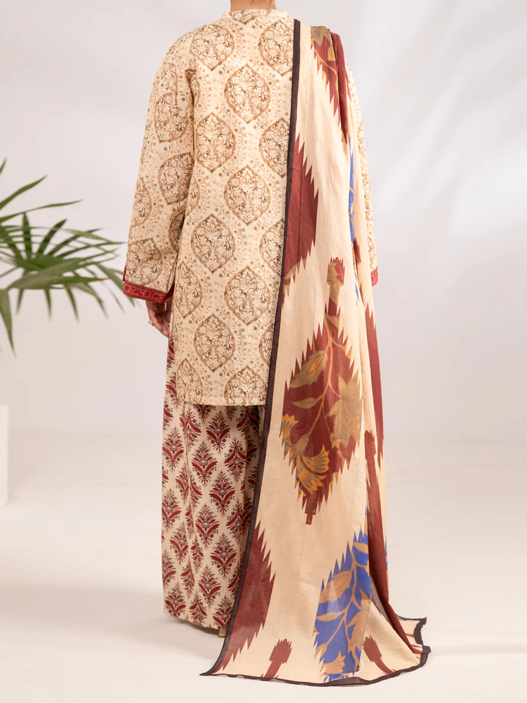 Beige Lawn 3Pc Stitched - ALP-3PS-2288 - Image 3