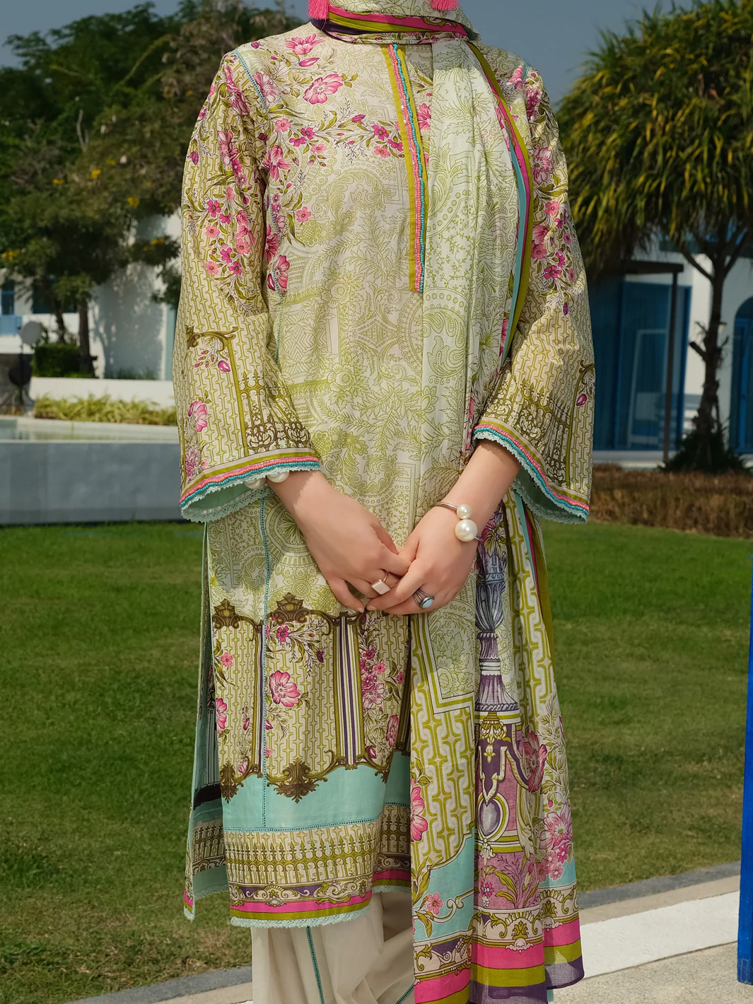 Olive Lawn 3Pc Stitched - ALP-3PS-784 - Image 2