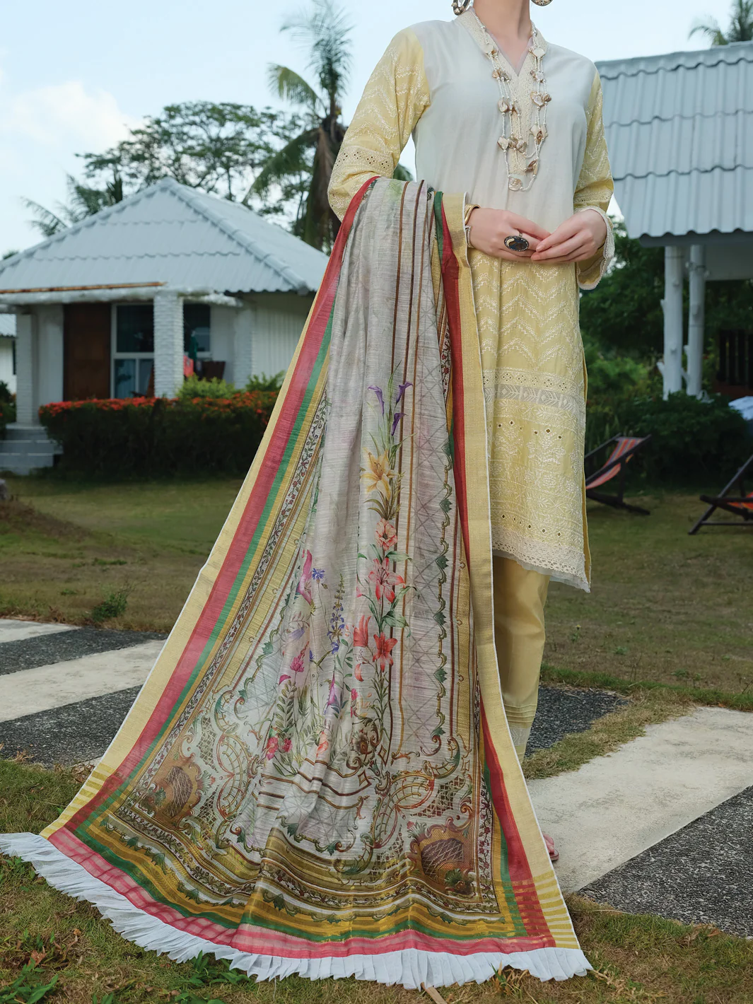 Lime Schiffli Lawn 3Pc Stitched - ALP-3PS-829 - Image 2