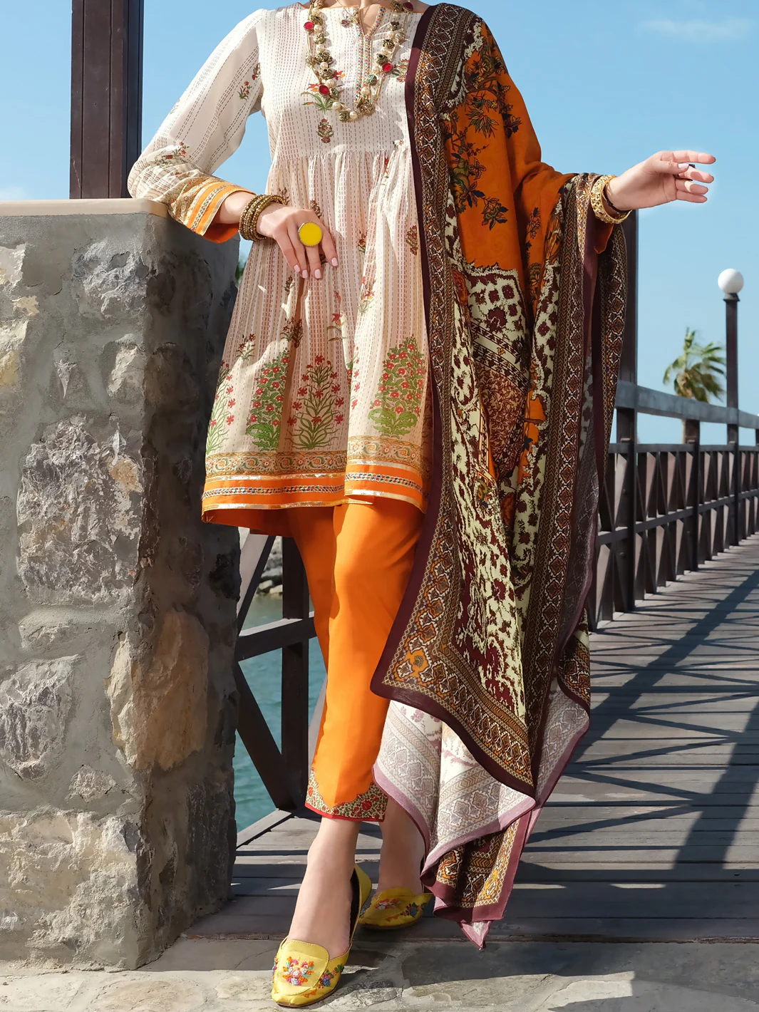 Beige Lawn 3Pc Stitched - ALP-3PS-885