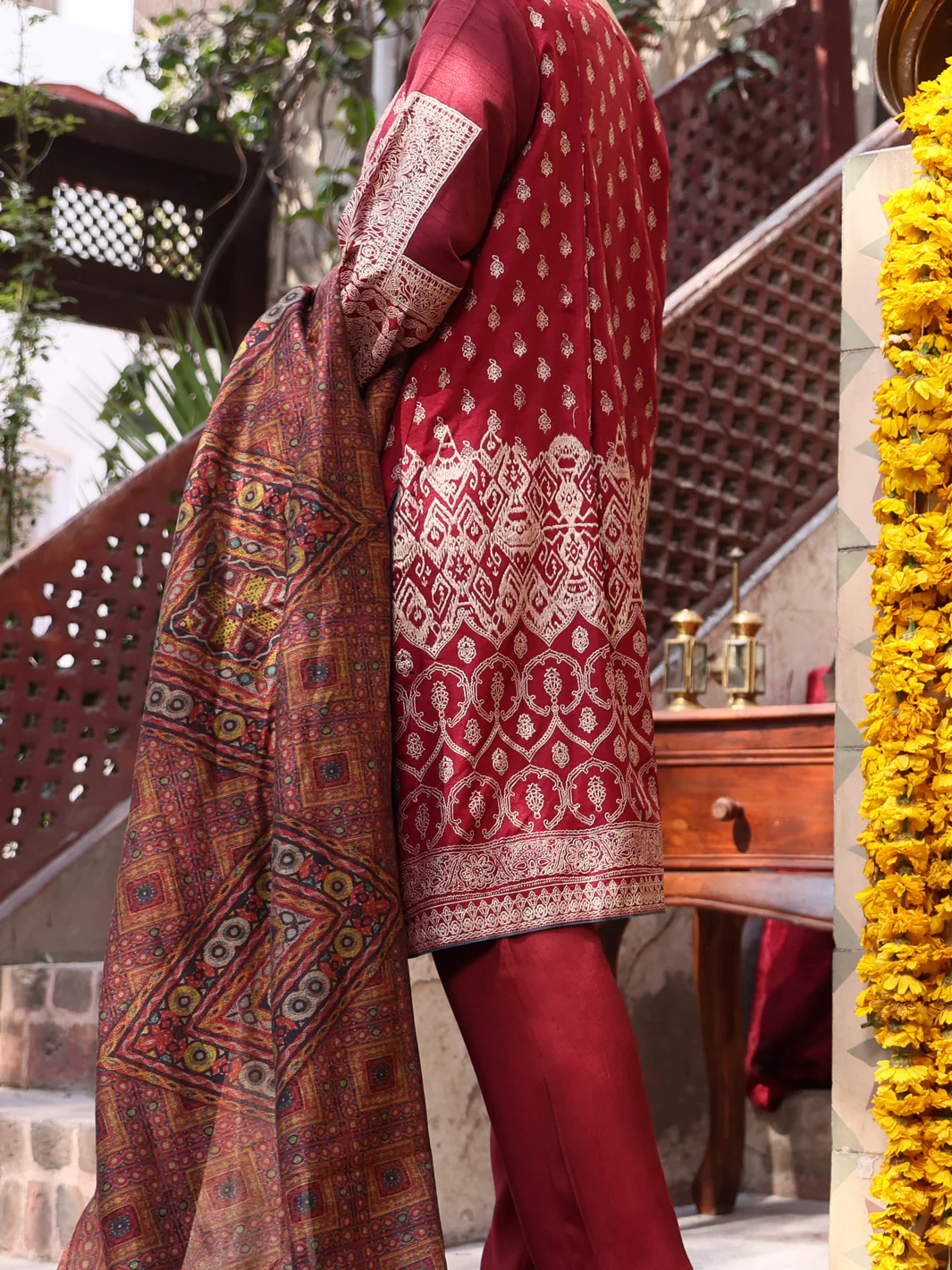 Red Viscose 3Pc Stitched - ALP-3PS-900 - Image 3